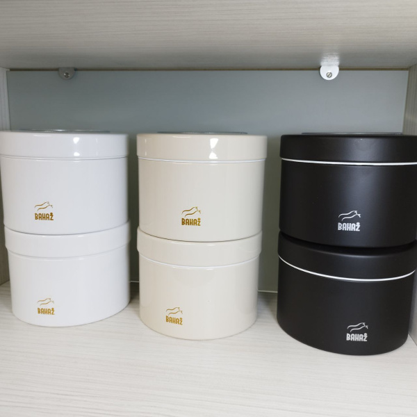 Контейнер для сыпучих продуктов металлический Bahaz 1.9 л. / Банка с прозрачной крышкой, Черный цвет